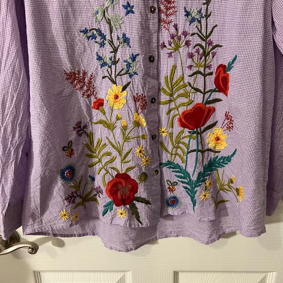 NWT, Johnny Was, blouse, with beautiful embroidery embellishments. - Picture 4 of 8